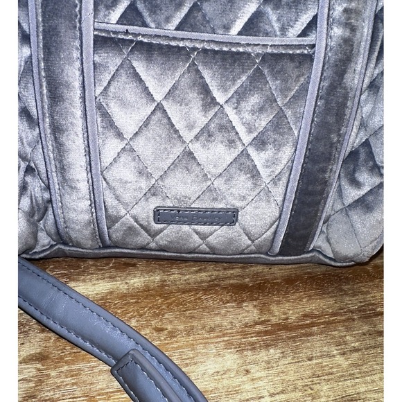 VERA BRADLEY Mini Satchel Crossbody Moonlight Gray Soft Quilted Microfiber - Picture 2 of 6